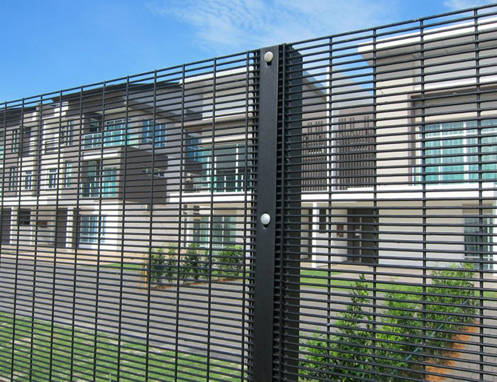 Anti-Climb Fence